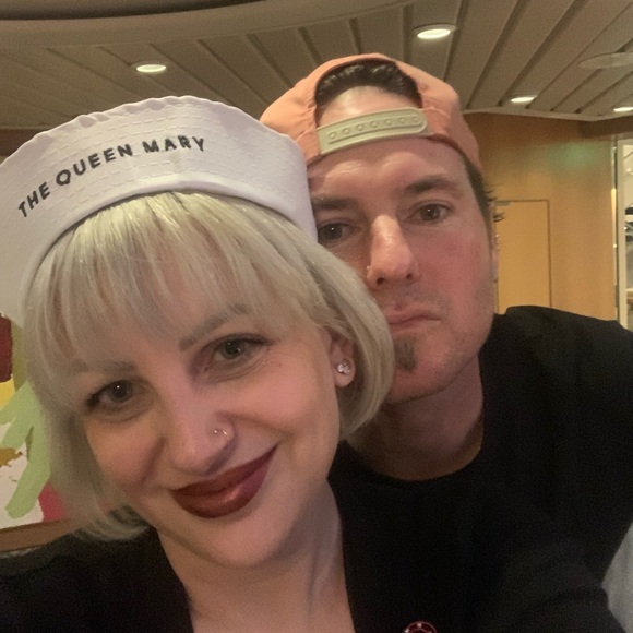 Meet your Posher, Julie - Picture 3 of 14